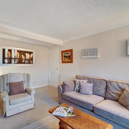 Esthwaite * Хоуксхед